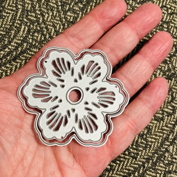 New Handmade w/ Love- Florals 6pc Die Cut - Picture 7 of 8